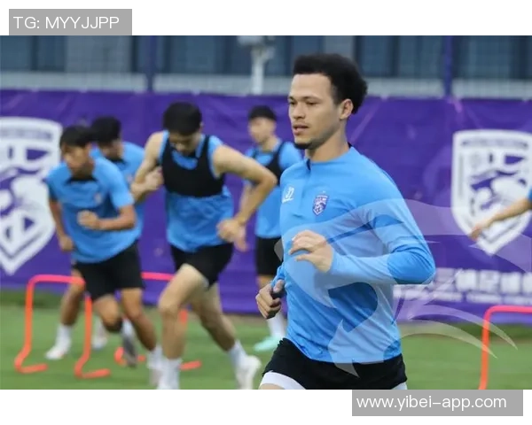 秋风送爽时节训练掠影展现备战不怠的坚定决心与拼搏精神