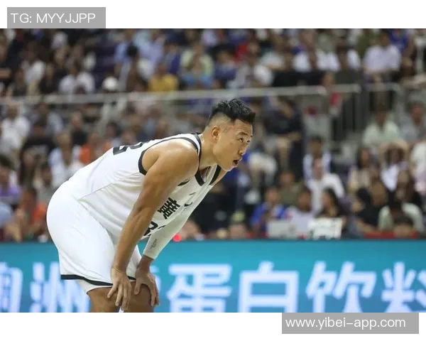 广东全运男篮热身赛大胜澳洲维多利亚焦泊乔与贺希宁双双贡献15分表现出色